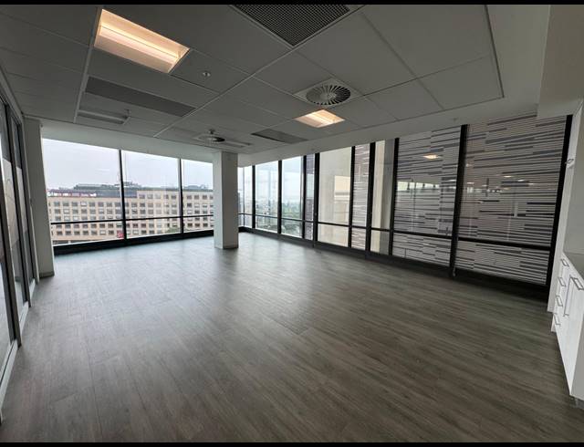 717M² OFFICE TO LET IN ROSEBANK